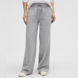 lululemon athletica scuba mid-rise gray sweatpants